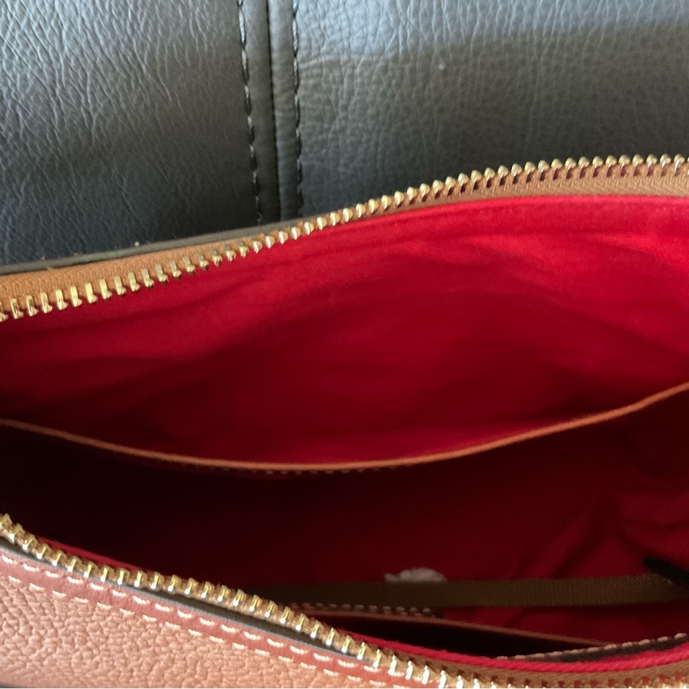 Dooney & Bourke Presley NWT - Picture 7 of 7